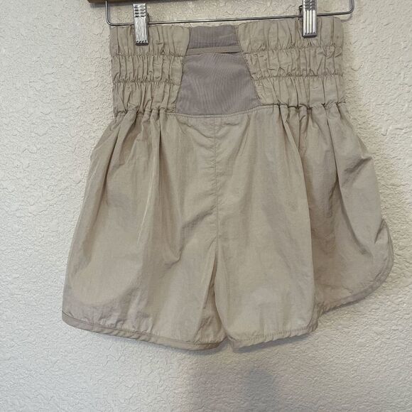 Free People Movement The Way Home Taupe High Waisted Shorts Women's Size Small - Picture 4 of 7